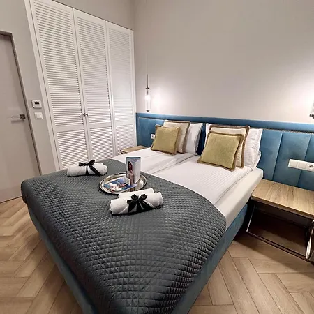 Apartment White Glove Prestige Nad Zatoka Jezioro Ukiel *